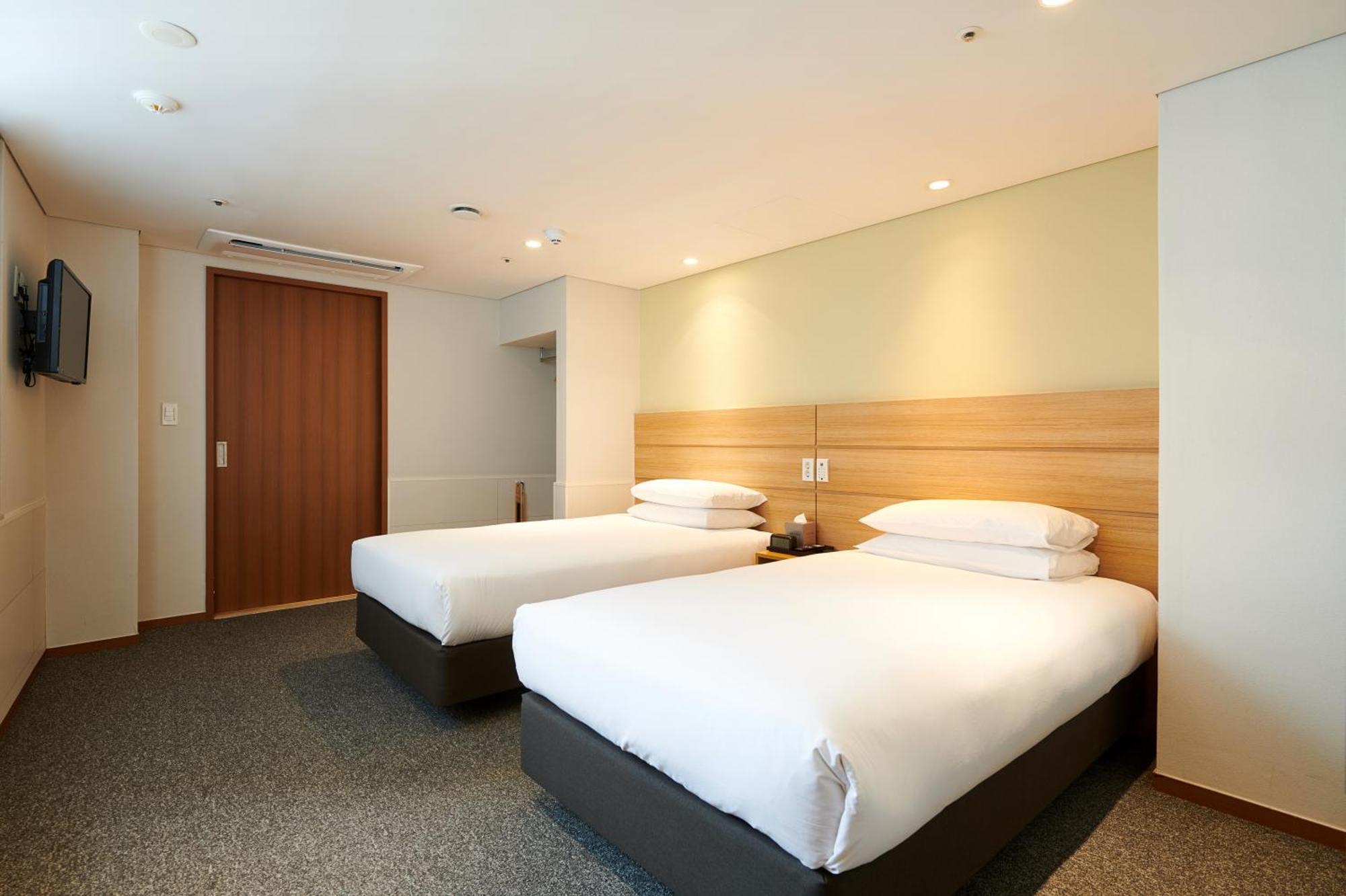 Hotel Nine Tree By Parnas Seoul Myeongdong 1 Exterior foto